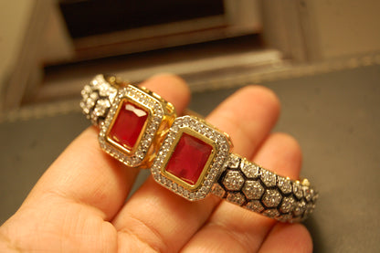 TIGER PRINT BANGLE WITH ZIRCON & RED STONES