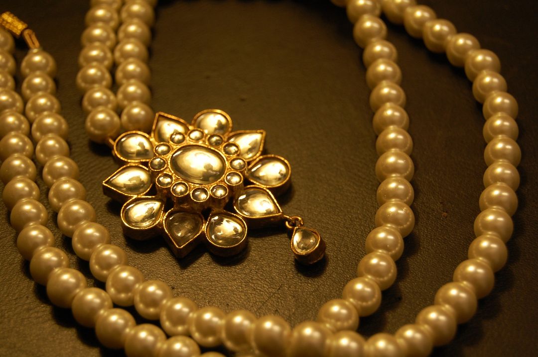 FLORAL KUNDAN MALA