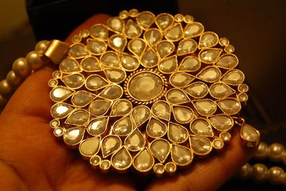 ELEGANT KUNDAN MALA