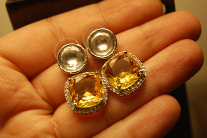 AMERICAN DIAMOND EARRINGS IN YELLOW