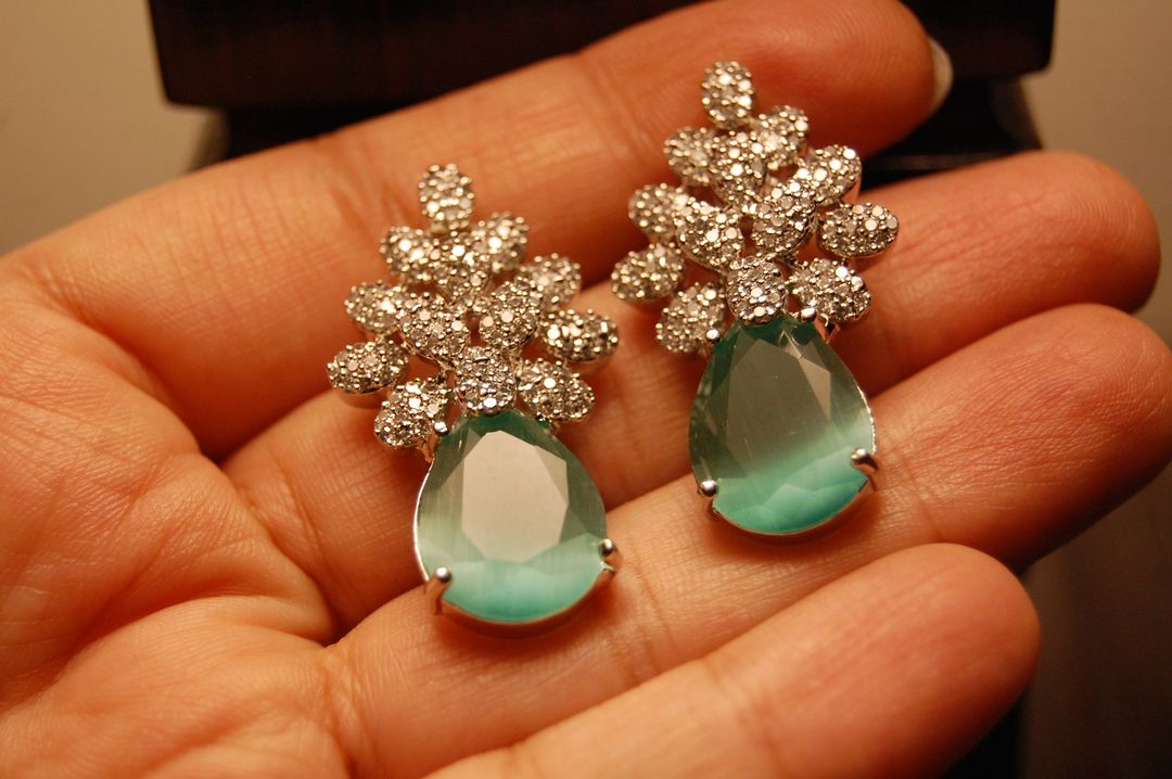 AMERICAN DIAMOND EARRINGS IN JADE GREEN