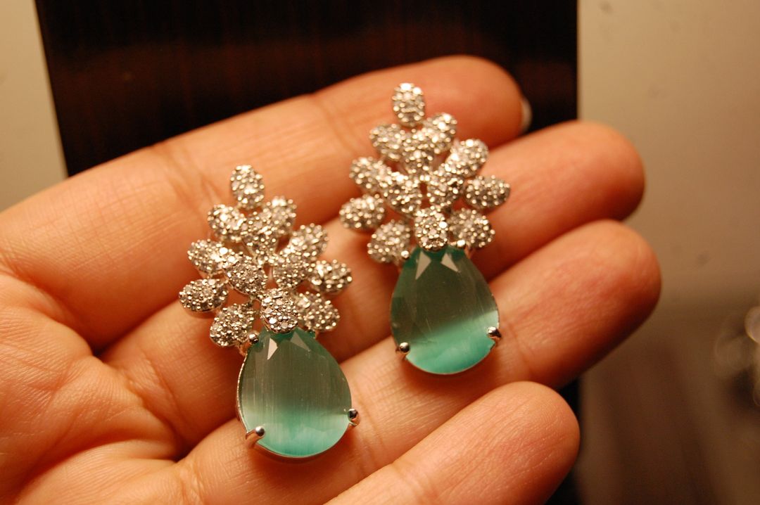 AMERICAN DIAMOND EARRINGS IN JADE GREEN