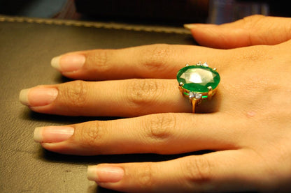 GREEN JADE RING IN SILVER WITH GOLD PLATING