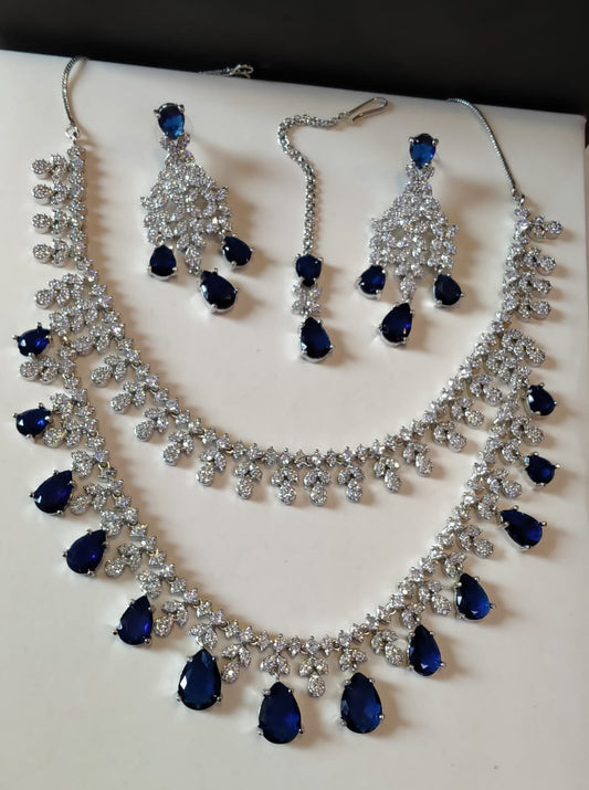 ELEGANT SAPPHIRE BLUE & ZIRCON SET