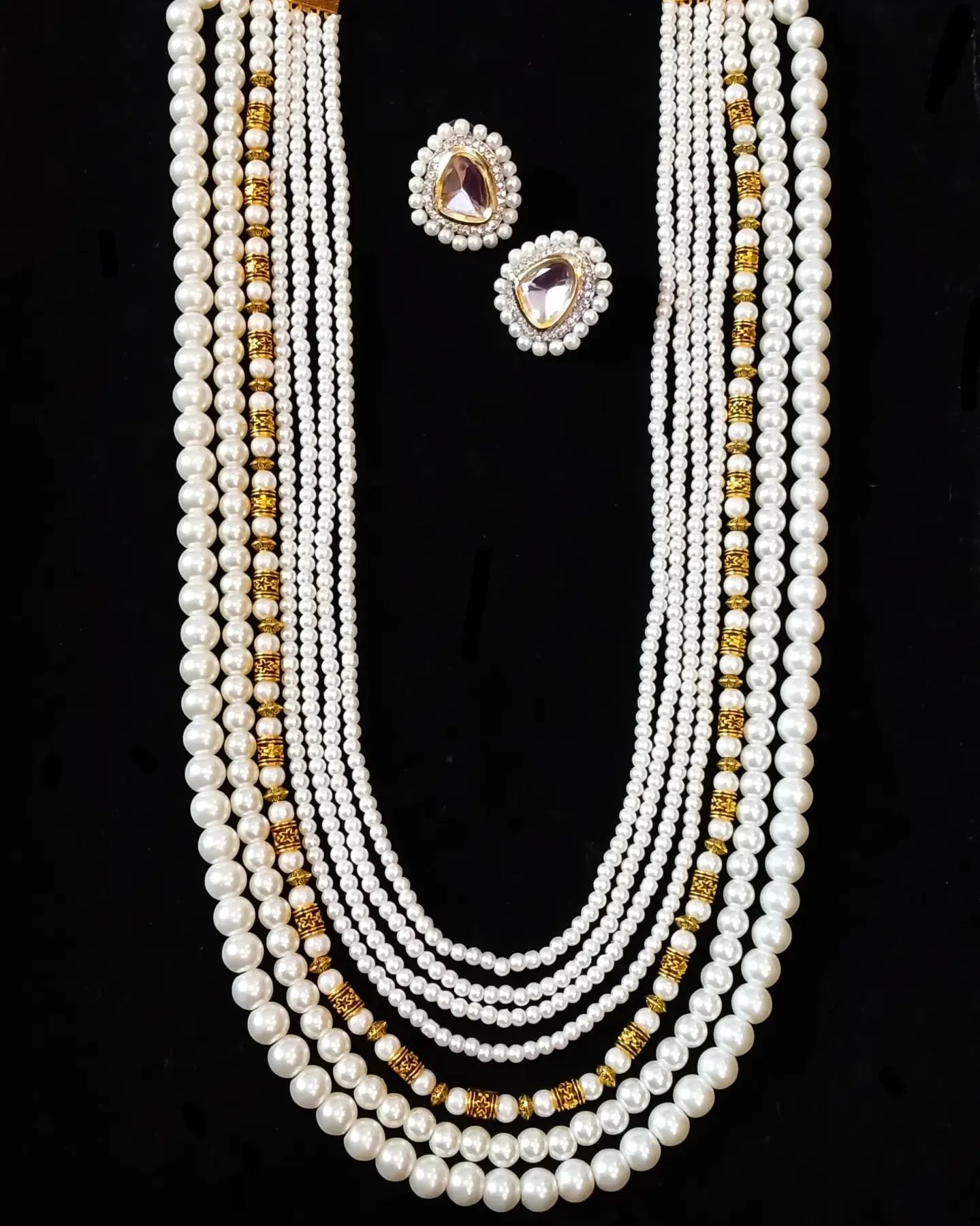 WHITE PEARL MALA WITH KUNDAN TOPS