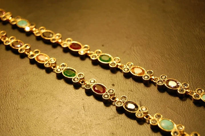 MULTI STONE NECKLACE