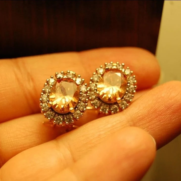 ZIRCON STUDS