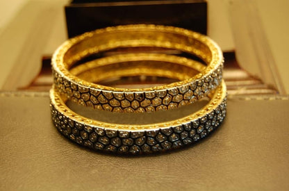 TIGER PRINT ZIRCON BANGLES