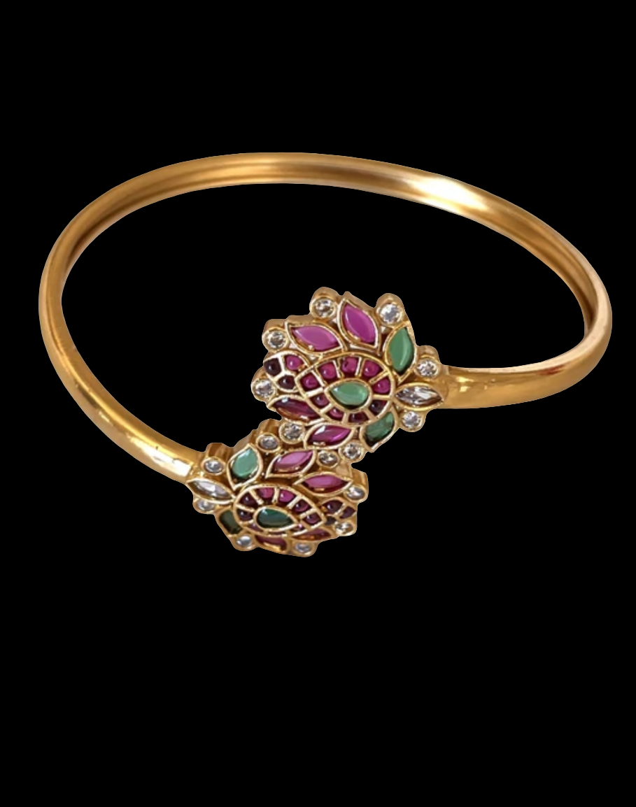 ELEGANT LOTUS SOUTH INDIAN BANGLE