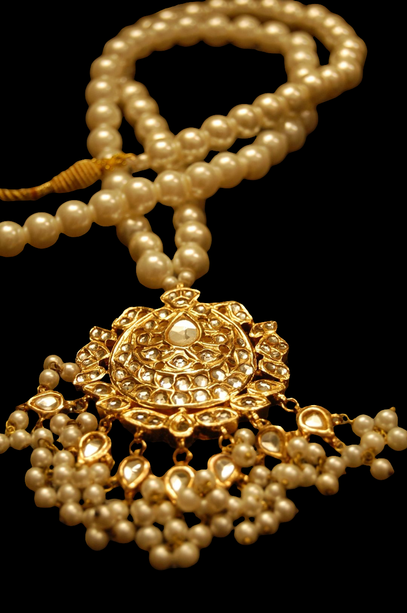 KUNDAN & PEARL MALA