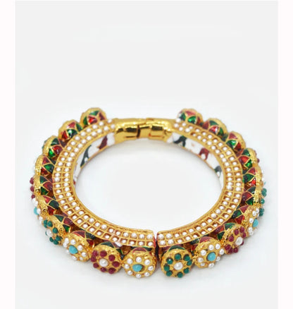 MULTI FLORAL BANGLE