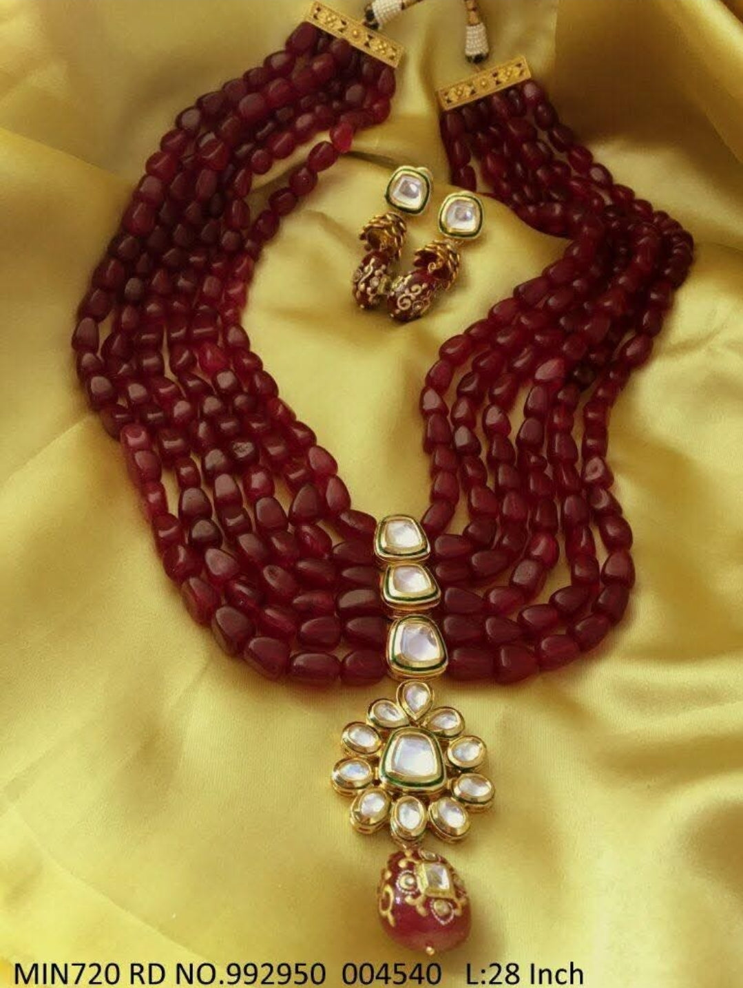 ELEGANT KUNDAN SET IN RUBY RED