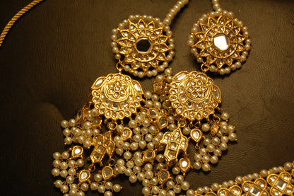 KUNDAN & PEARLS EARRINGS