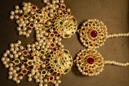 NAURATAN & PEARLS EARRINGS