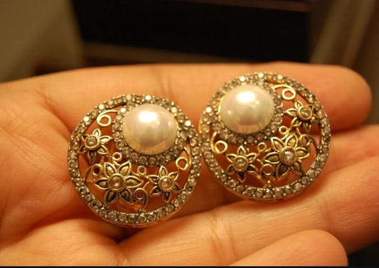 PEARL & ZIRCON STUDS