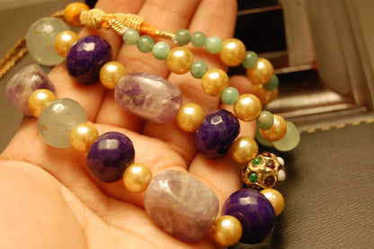 AMETHYST & JADE COLORED STONES NECKLACE