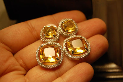 AMERICAN DIAMOND EARRINGS IN YELLOW