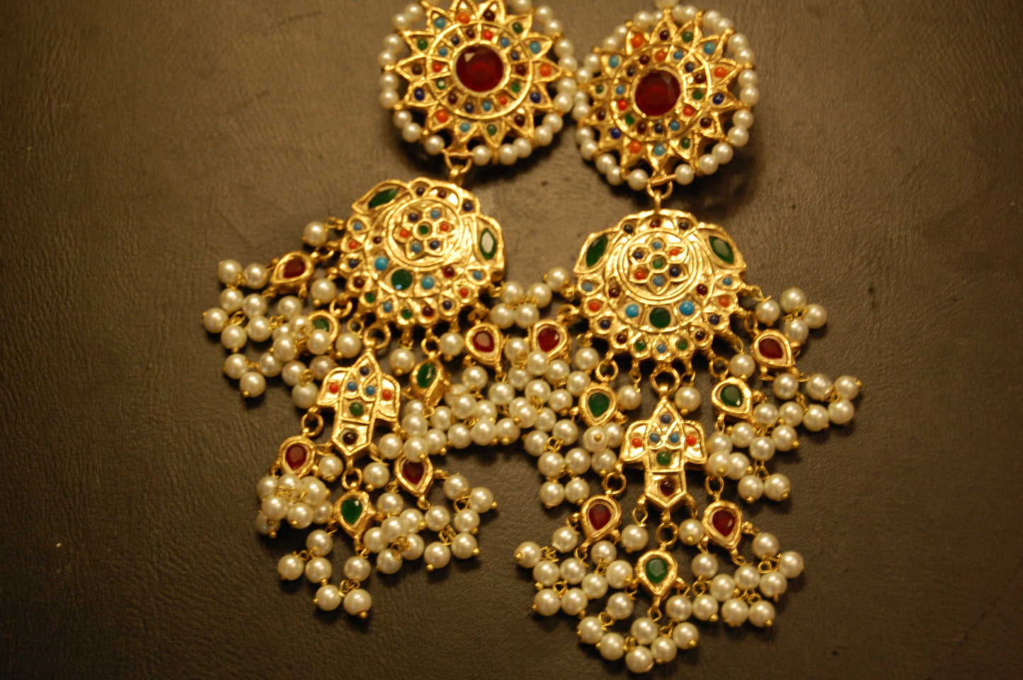 NAURATAN & PEARLS EARRINGS