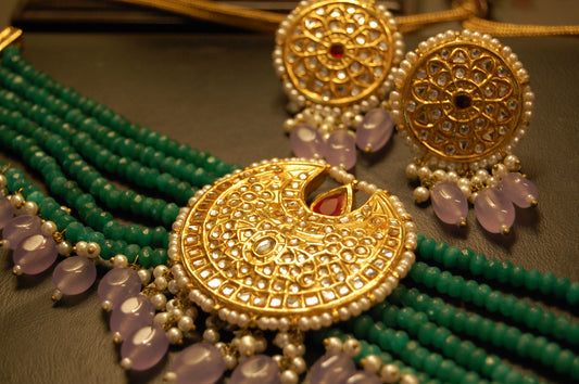 ELEGANT GREEN & KUNDAN CHOKER SET WITH LILAC DROPS & RED STONES