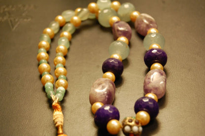 AMETHYST & JADE COLORED STONES NECKLACE